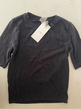 Calla Seamless Crop Tee - Black